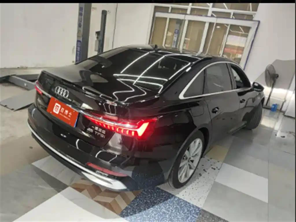 AUDI  A6L
