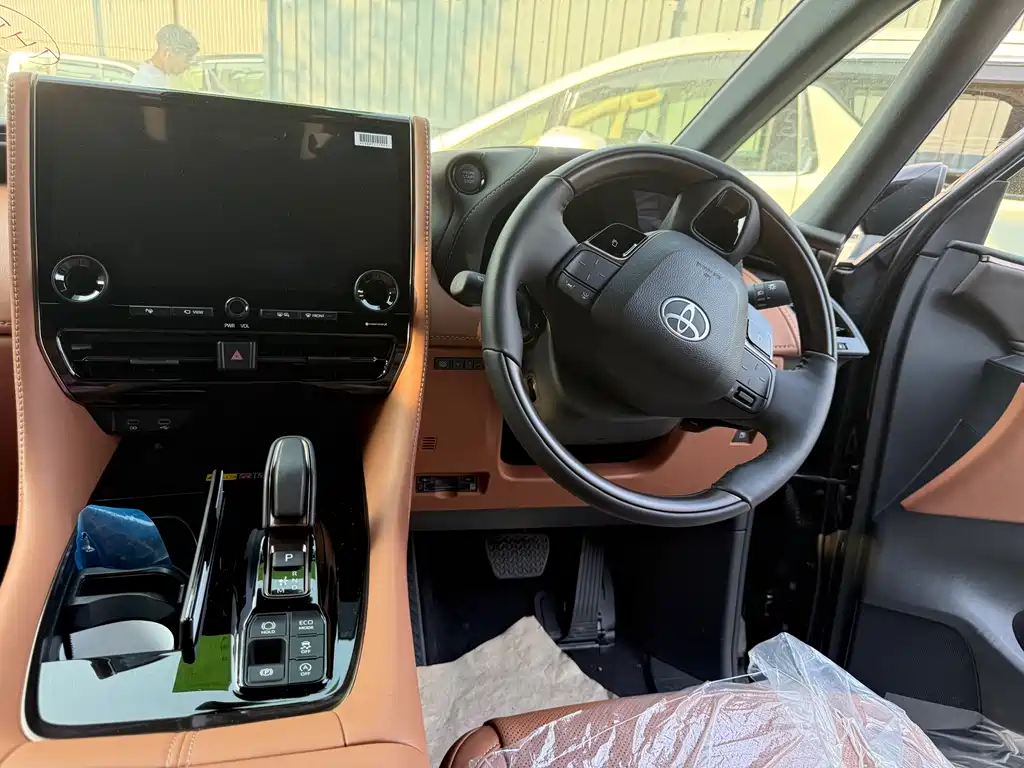 Toyota Vellfire 2025 2.5L