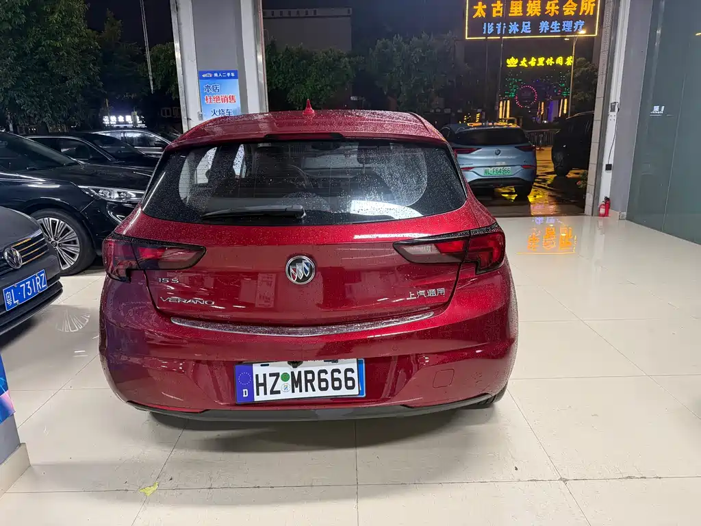 Buick Verano — миниатюра 5
