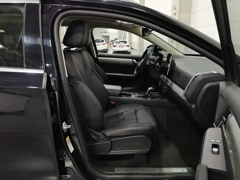BYD Tang — миниатюра 23