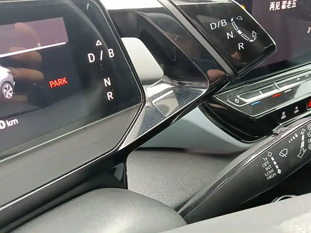 Volkswagen ID.4 X — миниатюра 14