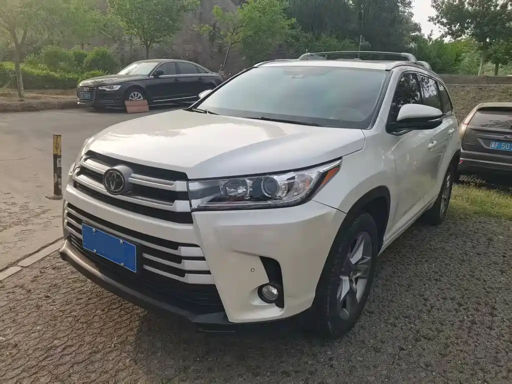 Toyota Highlander 2018