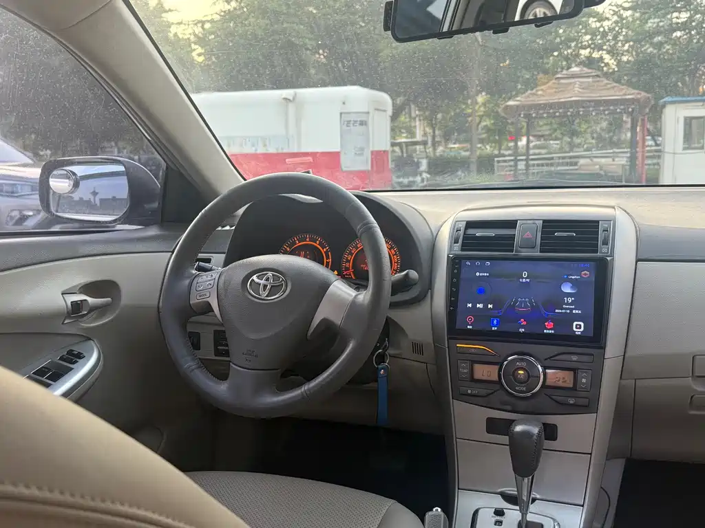 Toyota Corolla 2009 1.8L AT GLX-i