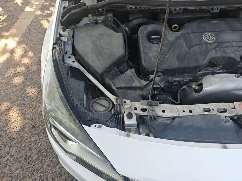 Buick Verano — миниатюра 19