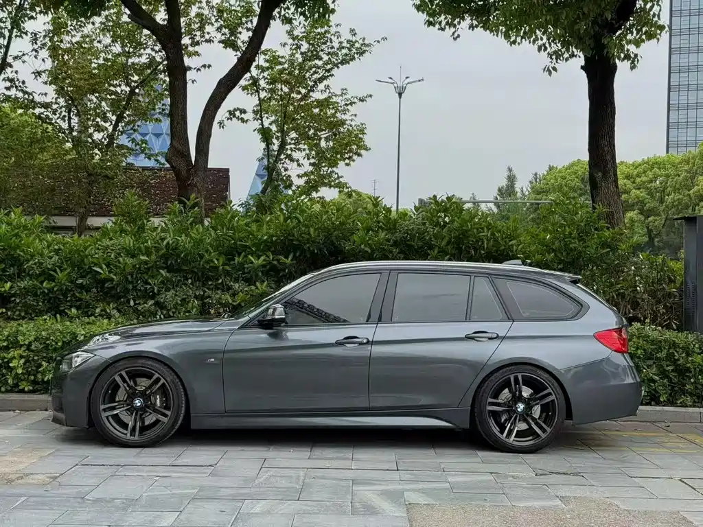 BMW 3 Series 3 2013 328i M Sport