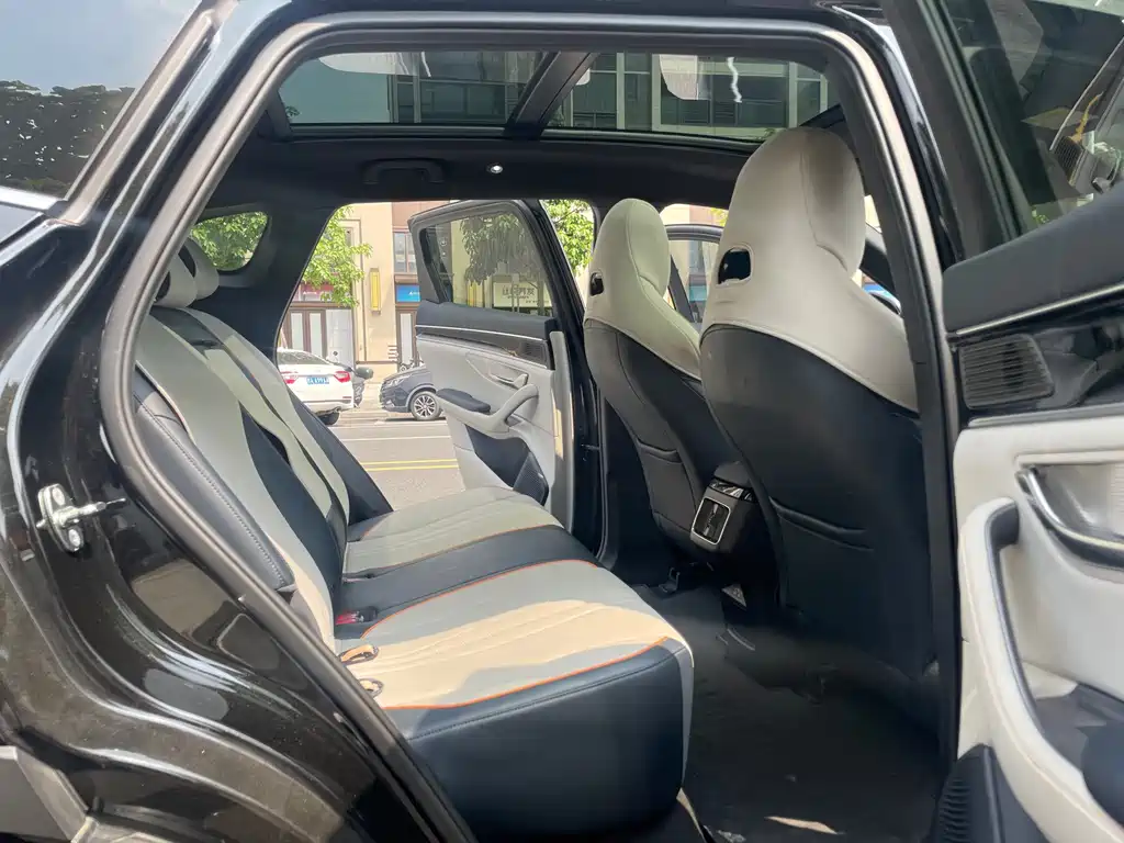 BYD PLUS New Energy — миниатюра 12