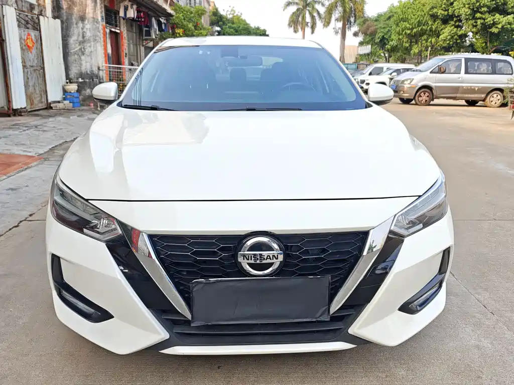 NISSAN XUAN YI