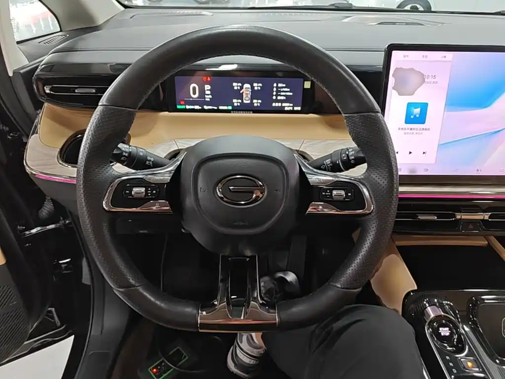 GAC Motor Trumpchi E8 PHEV — миниатюра 11