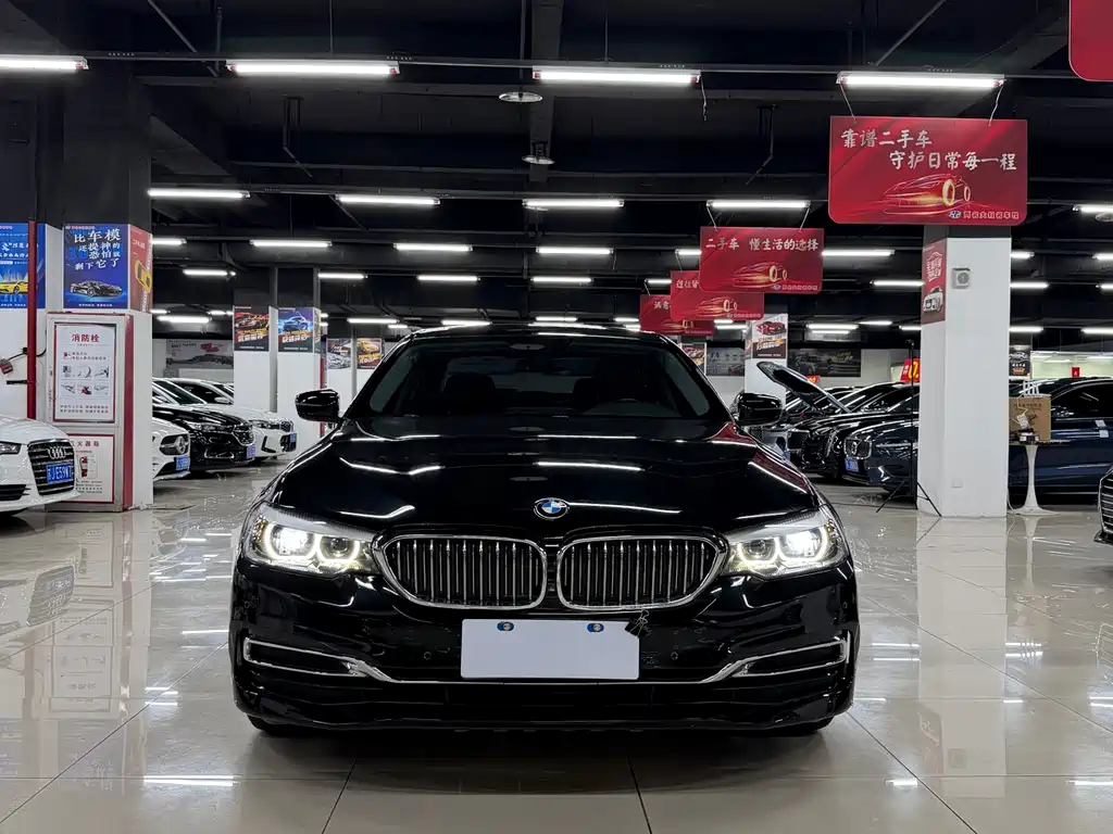 BMW 5 Series 2020