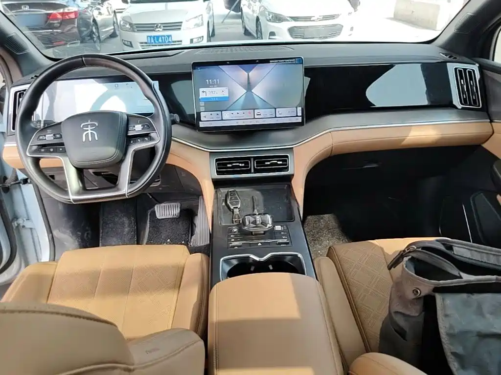 BYD L DM-i — миниатюра 10