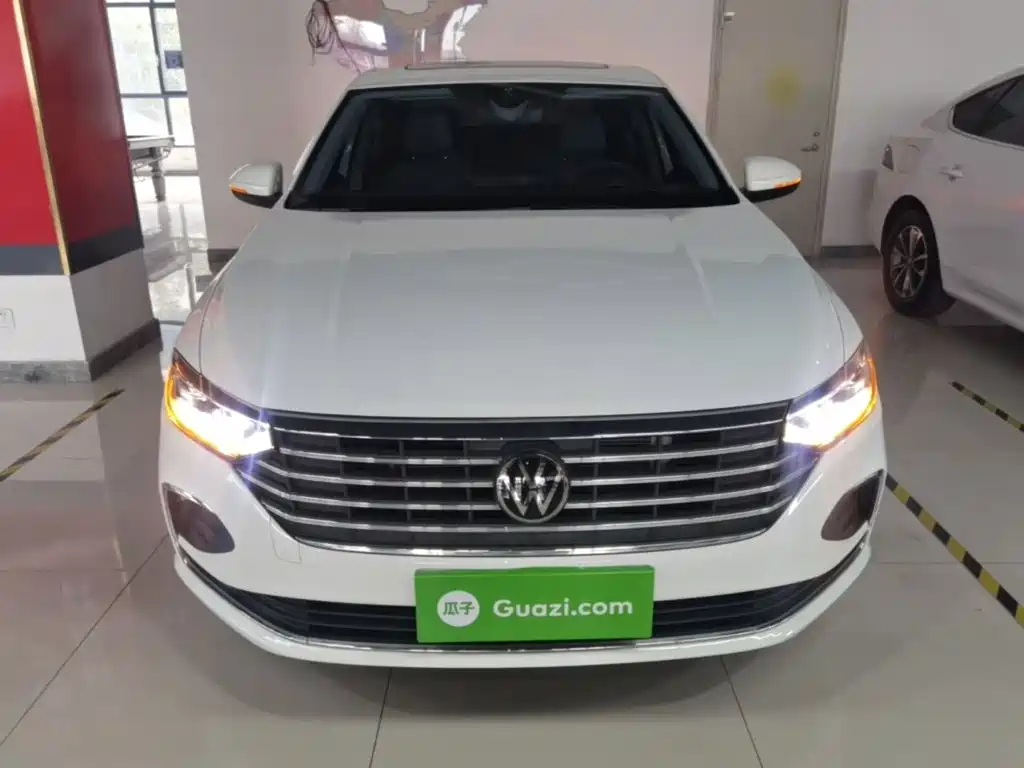 Volkswagen Lavida — миниатюра 3
