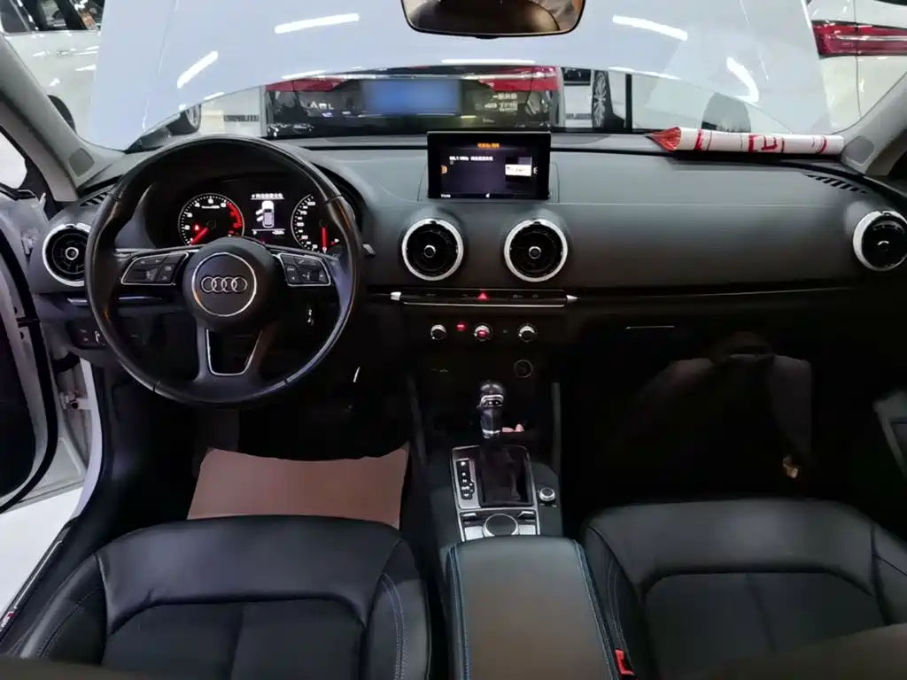 Audi A3 — миниатюра 10