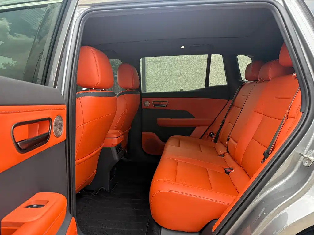 Toyota bZ3X — миниатюра 5