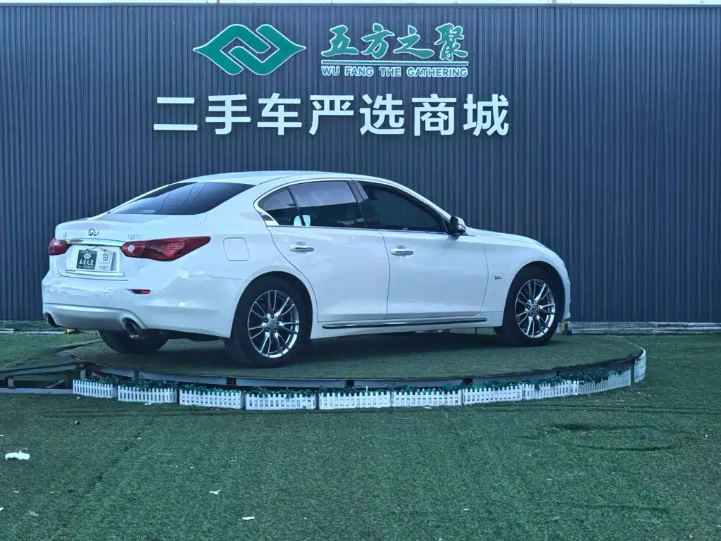 Infiniti Q50L — миниатюра 18