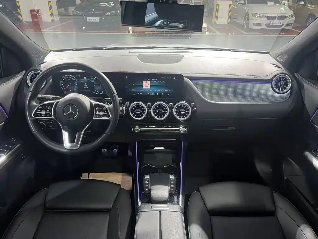 Mercedes-Benz GLA — миниатюра 7