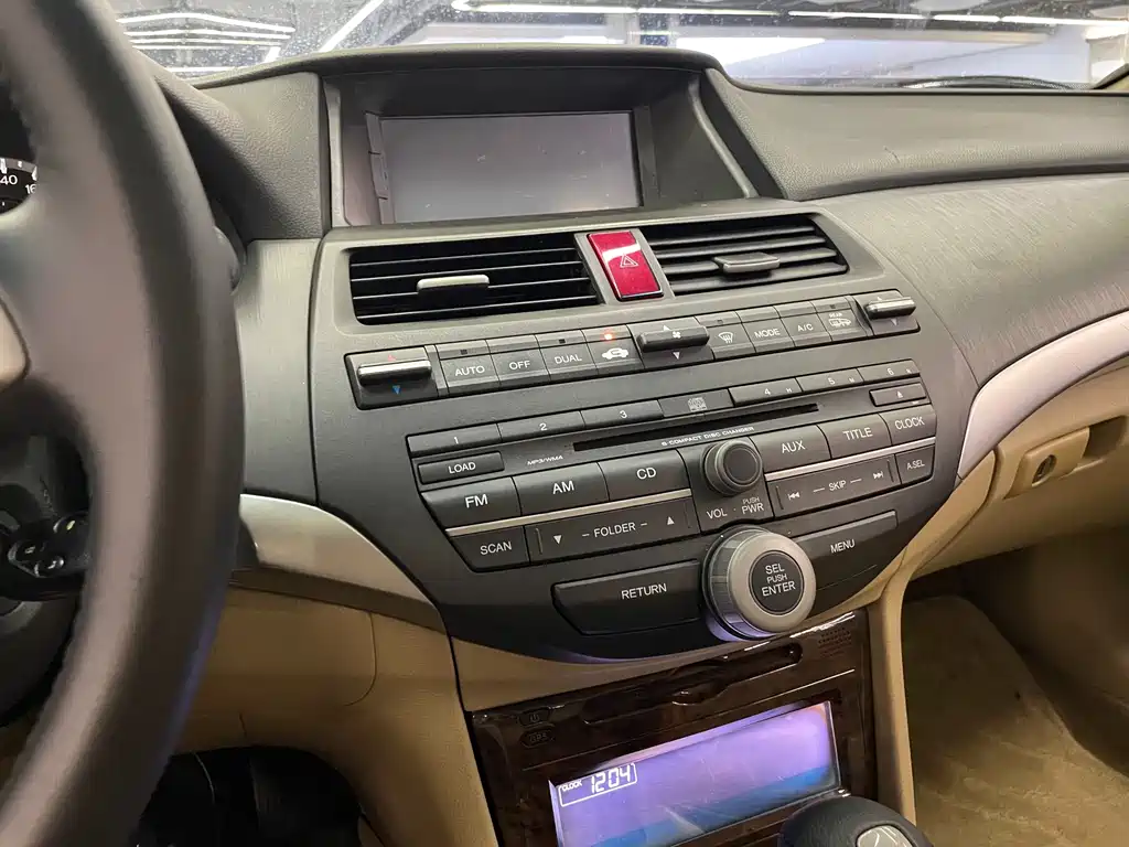 Honda Accord — миниатюра 17
