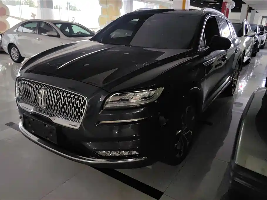 Lincoln Nautilus 2022