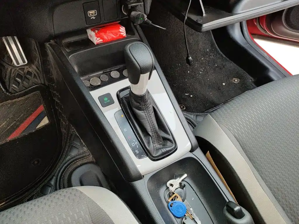 Honda Fit — миниатюра 15