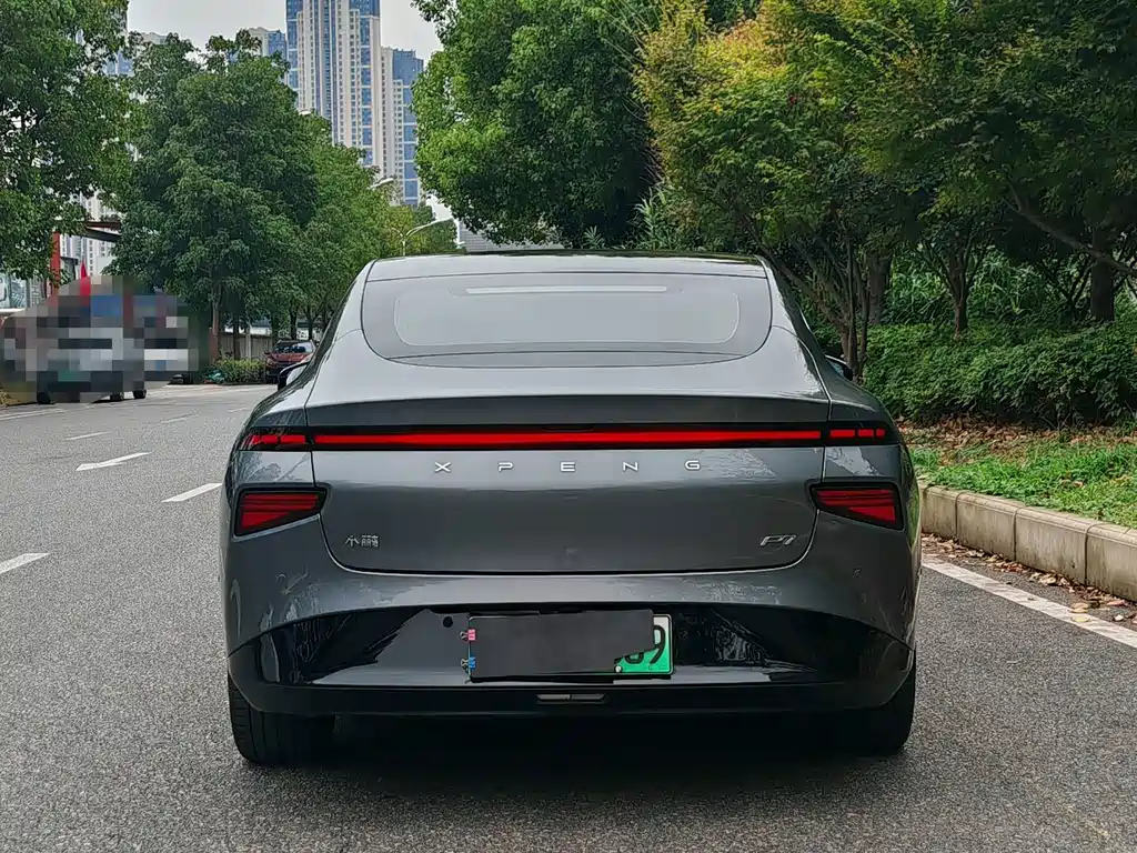 XPeng P7 — миниатюра 5
