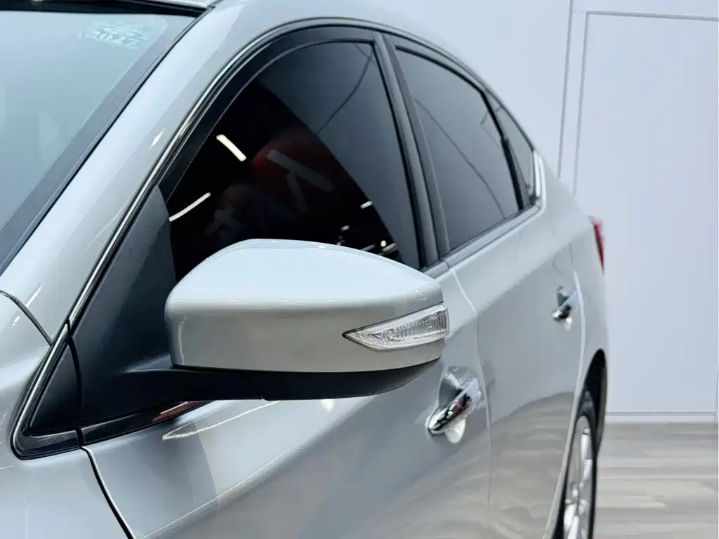 Nissan Sylphy 2019 1.6XV CVT Premium VI
