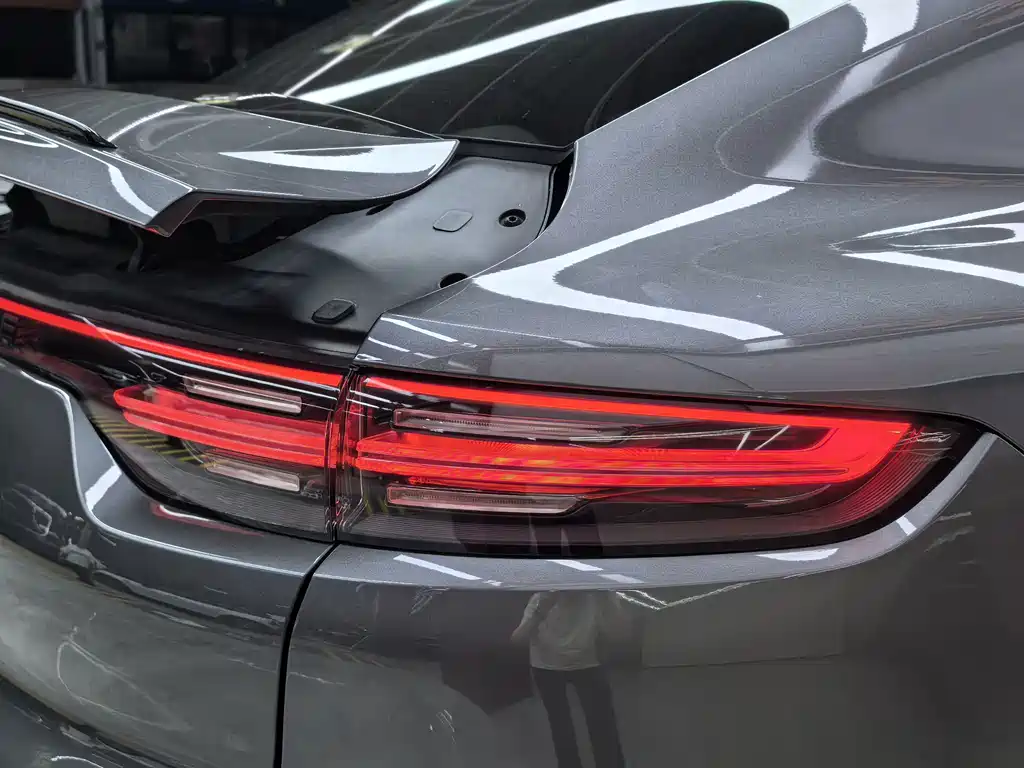 Porsche Cayenne — миниатюра 40