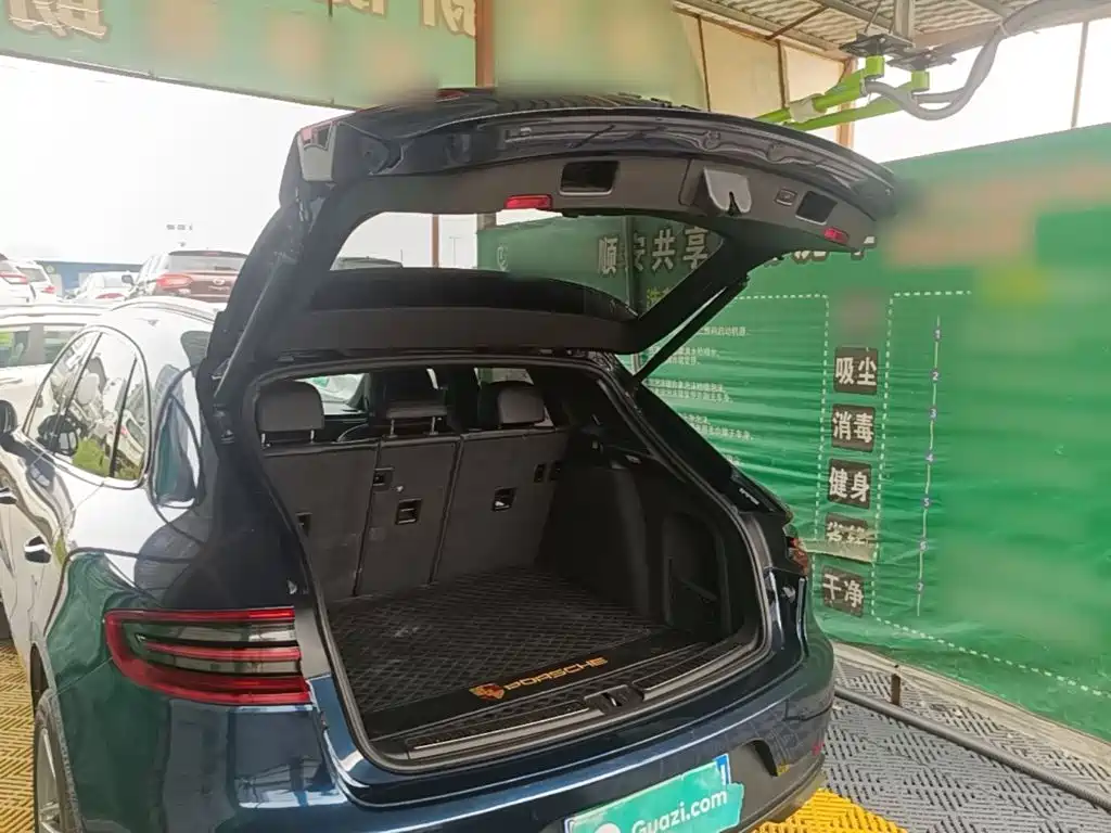 Porsche Macan — миниатюра 19