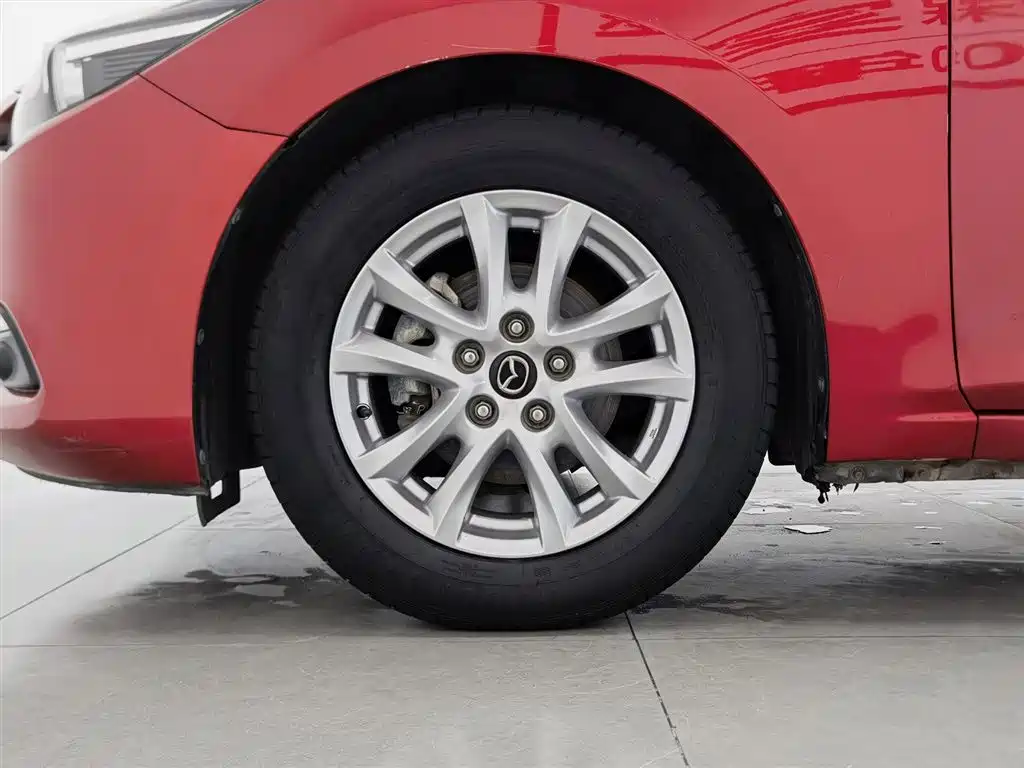 Mazda Mazda3 — фотографии объявления, Фото 17