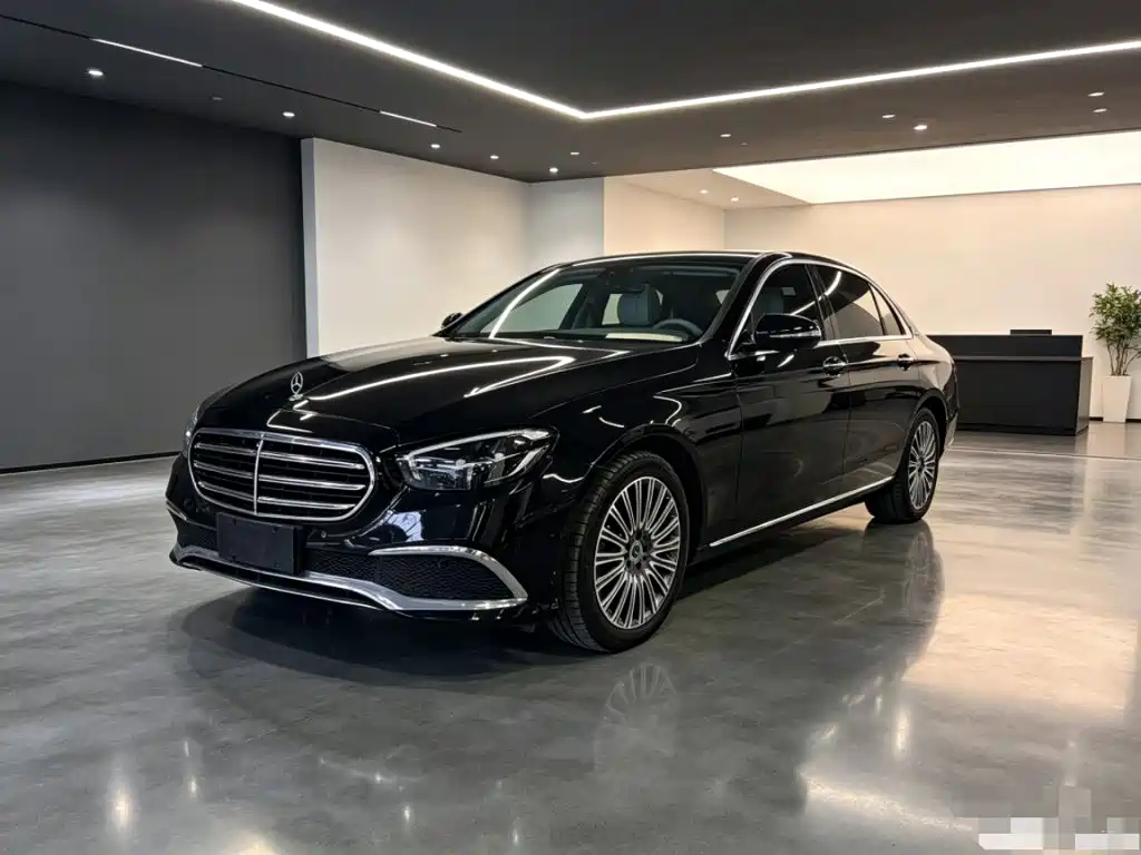 Mercedes-Benz E-Class E 2022 E 300 L Luxury