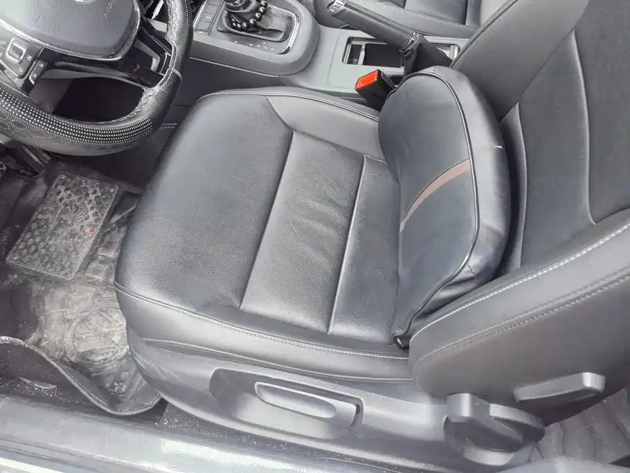 Volkswagen Sagitar 2018 280TSI DSG Comfort