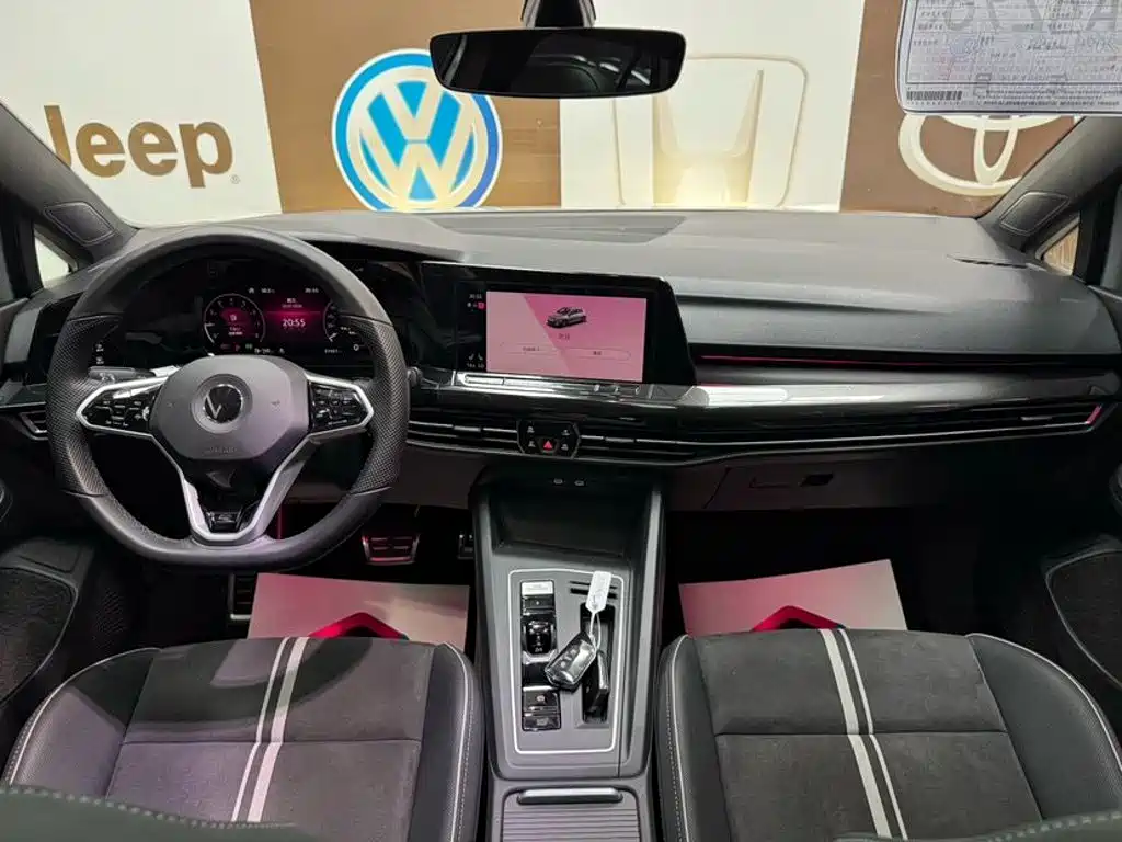 Volkswagen Golf — миниатюра 9