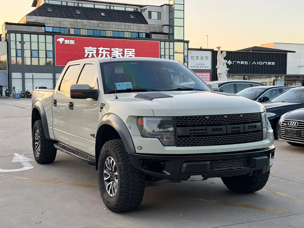 Ford F-150 Raptor — миниатюра 3