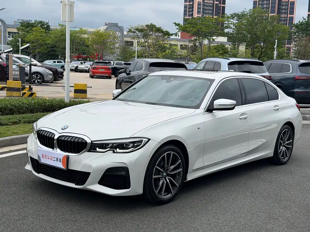 BMW 3 Series 2021