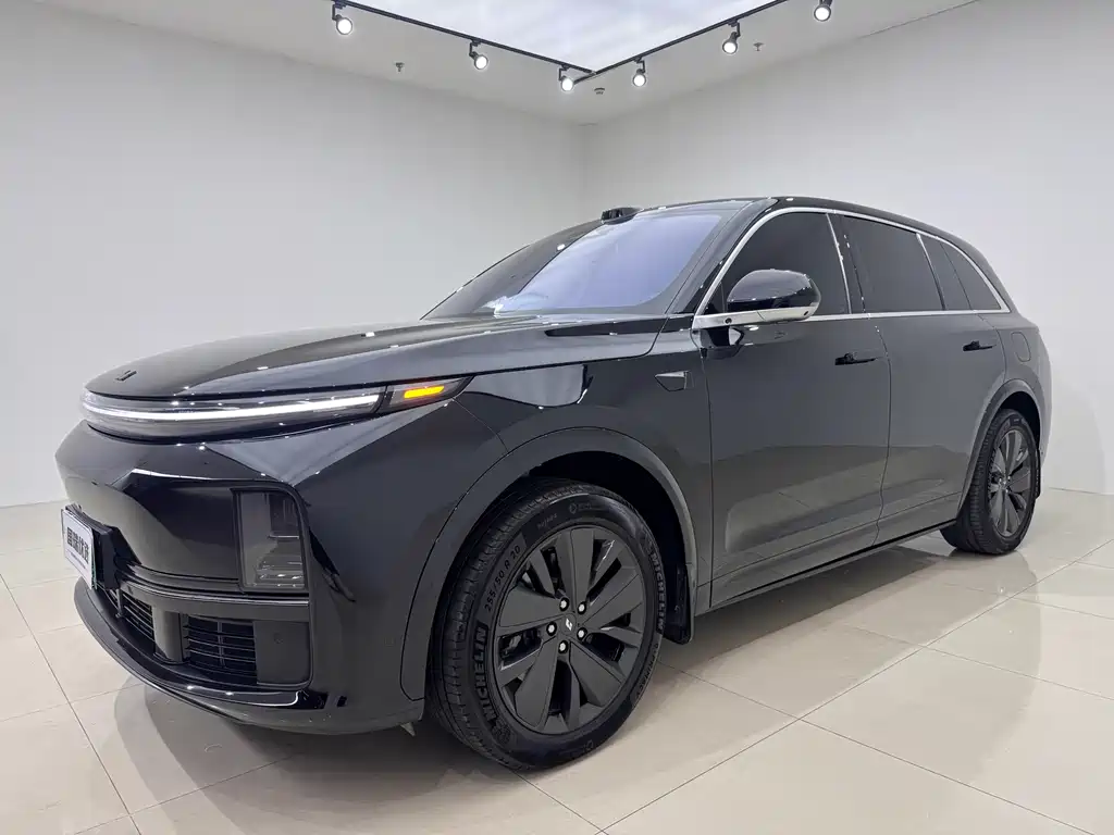 Li Auto Li L7 2025