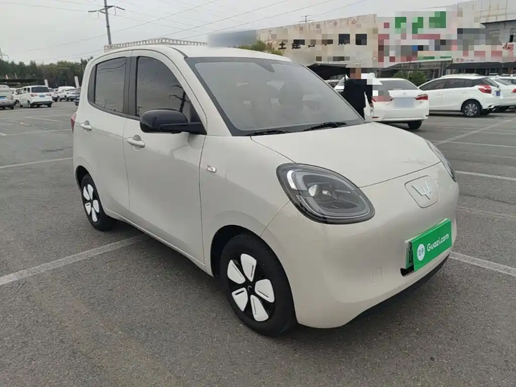 Wuling MINIEV — миниатюра 4