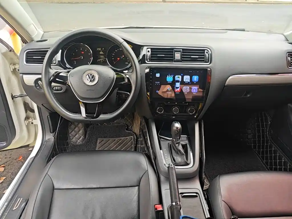 Volkswagen Sagitar — миниатюра 10