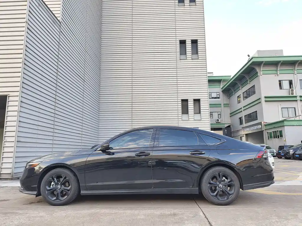 Honda Accord 2025 260TURBO Luxury