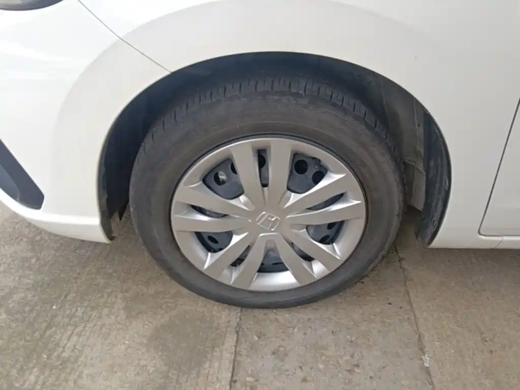 Honda Fit — миниатюра 23