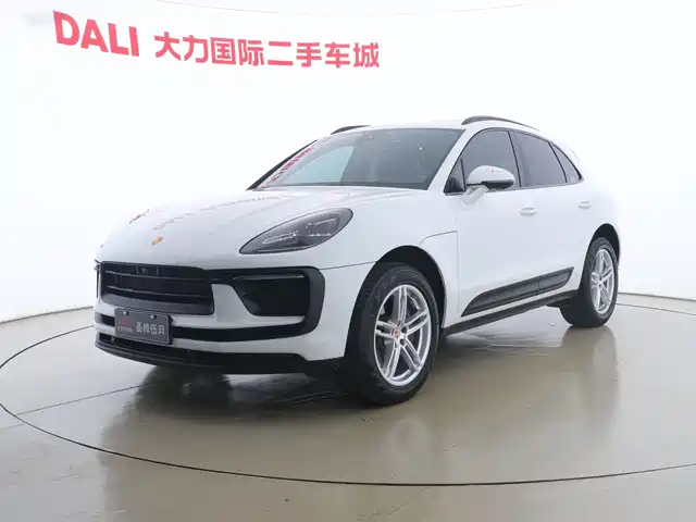 PORSCHE MACAN 2022