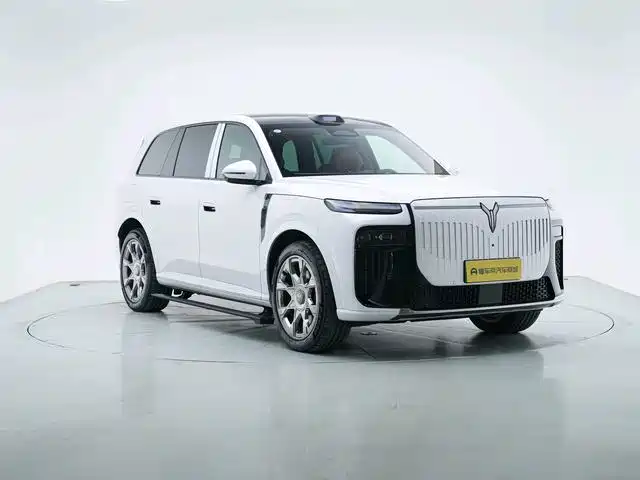 VOYAH Taishan X8 — миниатюра 7
