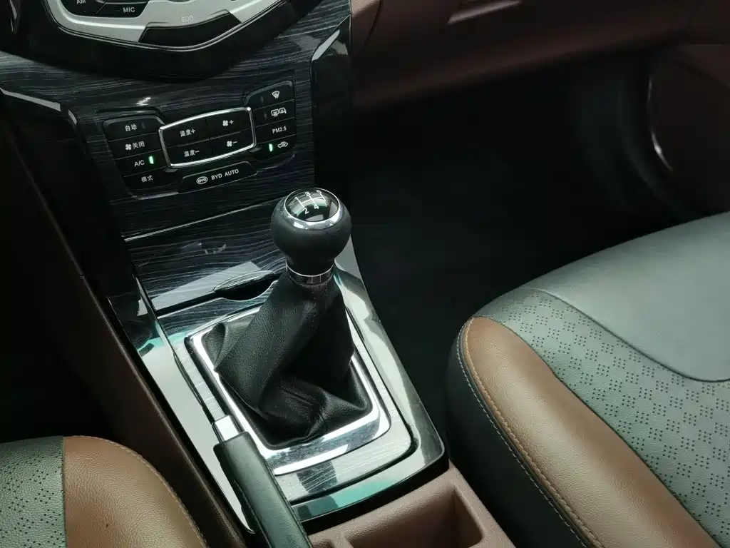 BYD Surui — миниатюра 13