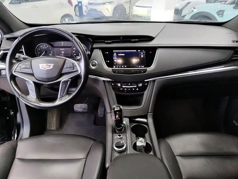 Cadillac XT5 — миниатюра 12