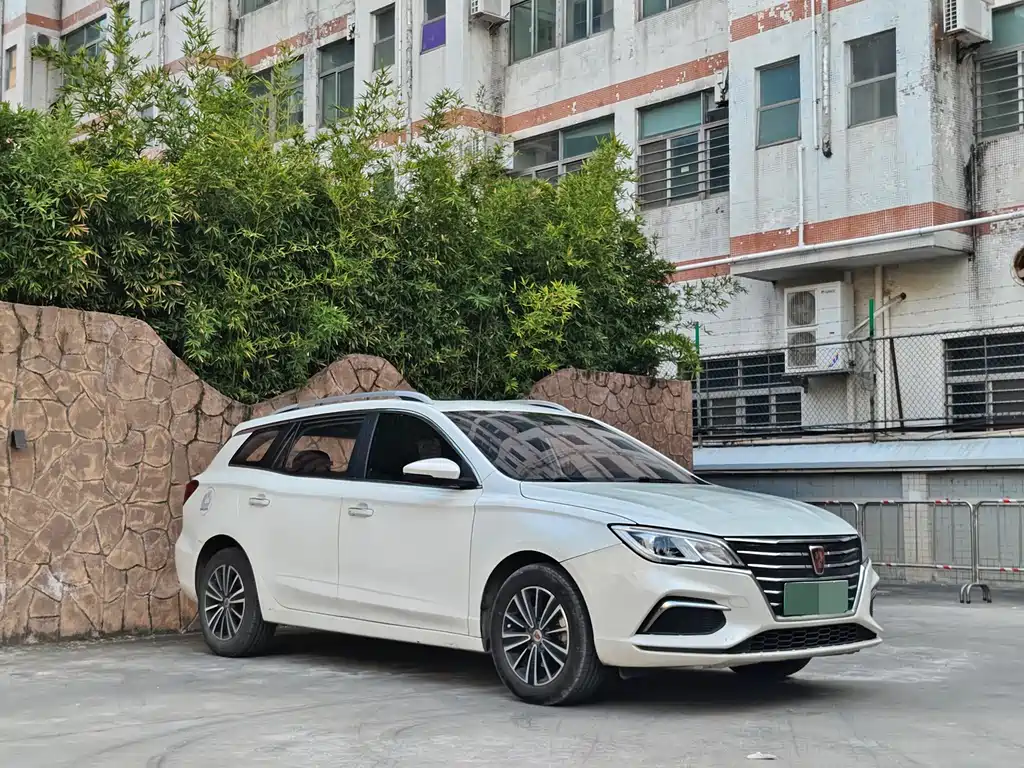 ROEWE EI5
