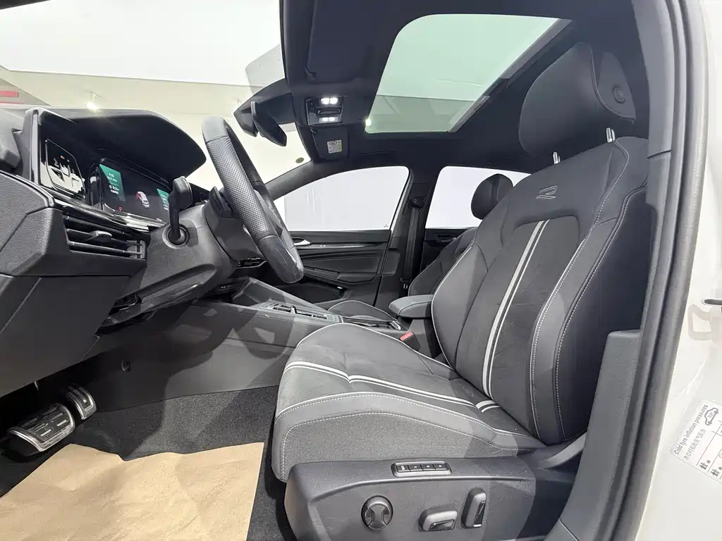 Volkswagen Golf 2021 280TSI DSG R-Line