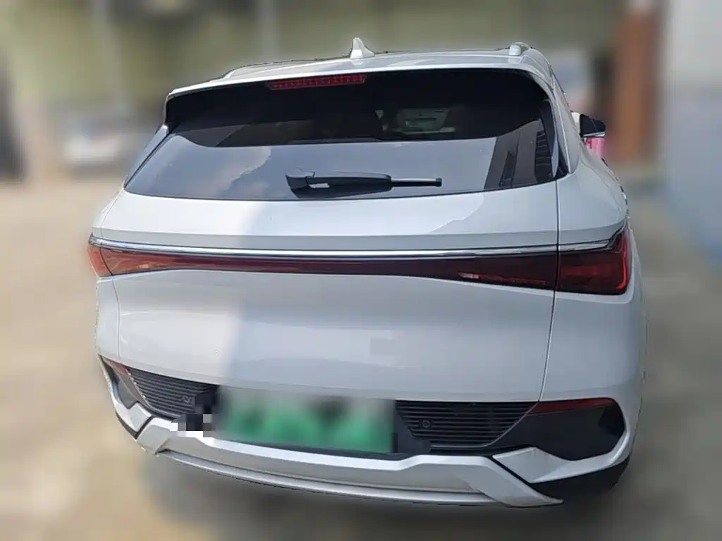 BYD Yuan Plus — миниатюра 8