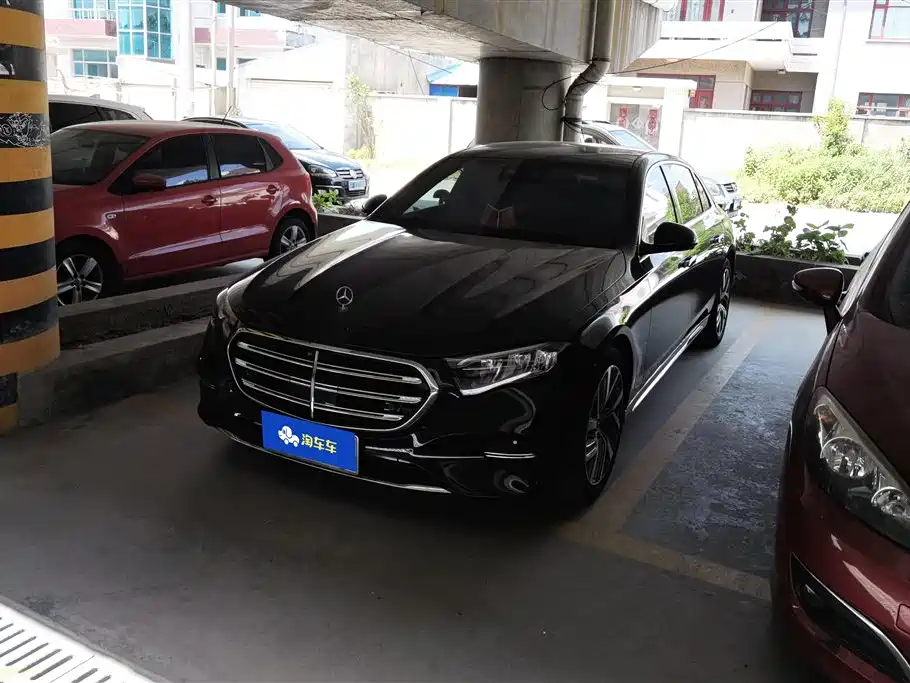 Mercedes-Benz E-Class 2024