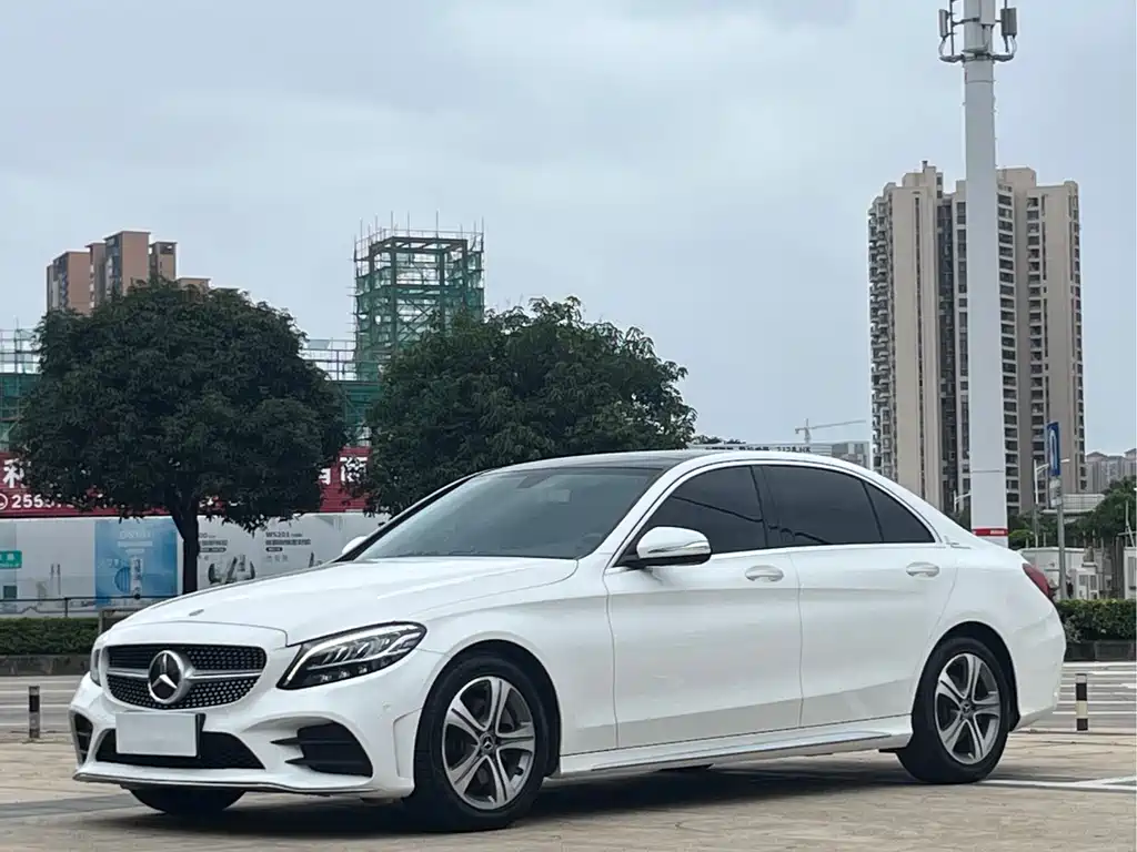 Mercedes-Benz C-Class 2020