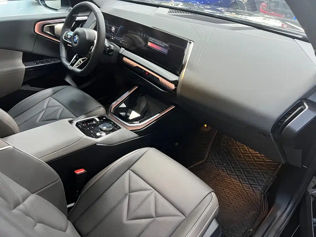 BMW X3 2025 xDrive30L Lead M Sport