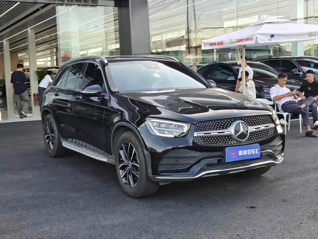 MERCEDES-BENZ  GLC
