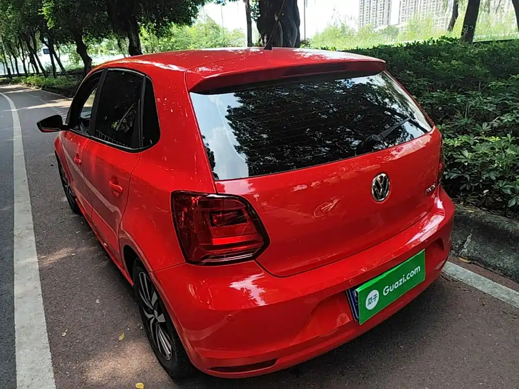 Volkswagen Polo — миниатюра 5