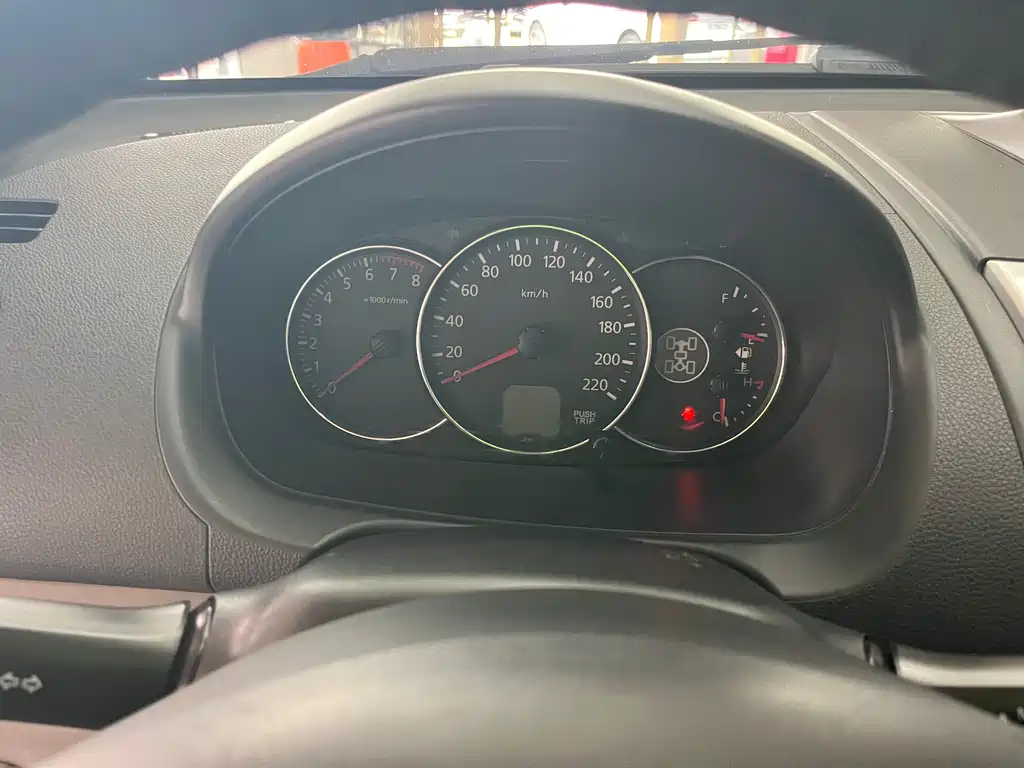 Mitsubishi Pajero Sport — миниатюра 9